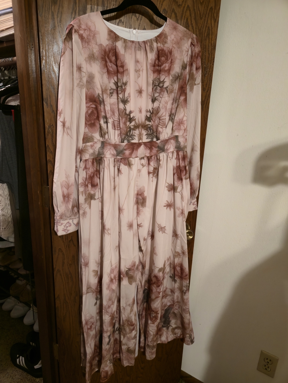 SHEIN Blush Pink Floral Long Sleeve Midi Dress